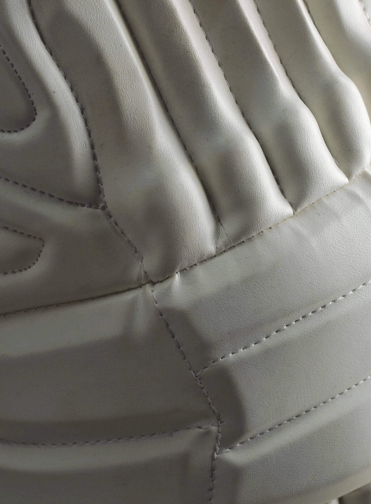 CA PRO Player Edition 15000 Batting Pads – Lightweight, Protective, and Comfortable for Professional Cricketers